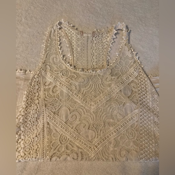 Alter d State Medium crocheted tank top - Picture 2 of 6
